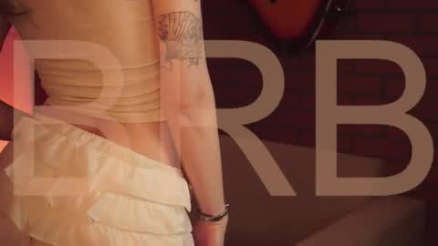 elliecutes online show from September 2025 08:13:02 AM