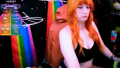 Ellie online show from October 2025 06:25:02 AM