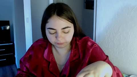 Snapshot of ellies_8 chatting on May 2026 06:52:01 AM Ellie online show from May 2026 06:52:01 AM