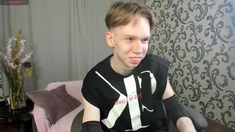 Snapshot of elliot_mars_ chatting on September 2025 05:29:02 PM elliot_mars_ online show from September 2025 05:29:02 PM