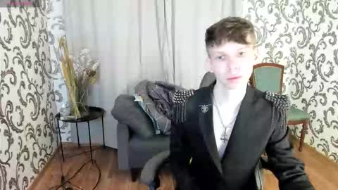 elliot_mars_ online show from October 2025 05:33:02 PM