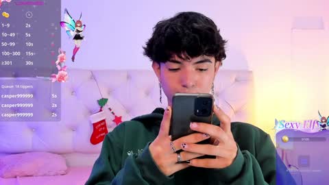 Elliot online show from December 2024 03:59:01 PM