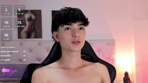 Elliot online show from February 2025 10:43:02 PM