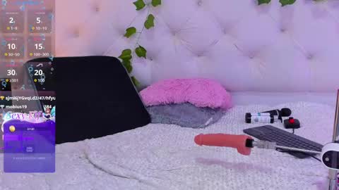 Elliot online show from February 2025 07:56:02 PM
