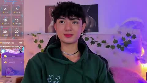 Elliot online show from March 2025 04:56:02 PM