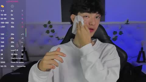 Elliot online show from September 2025 02:29:02 PM