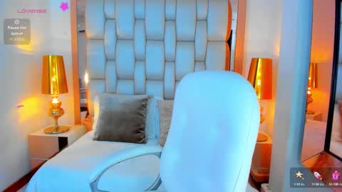 E L L I O T    V E L E Z online show from September 2025 08:53:02 PM