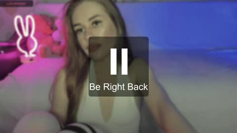 LISA online show from November 2025 06:45:02 PM