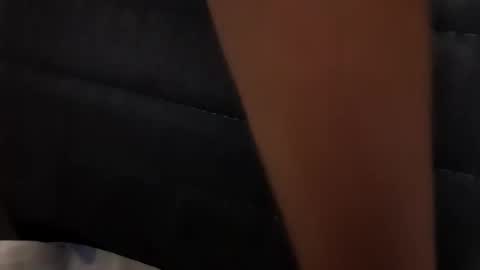 elluch0s online show from January 2025 04:23:01 AM