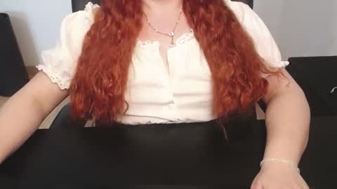 Elly online show from April 2026 04:28:02 PM