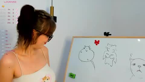 Snapshot of ellyford chatting on December 2024 05:13:01 PM Elly online show from December 2024 05:13:01 PM