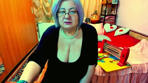 ellyhot53 online show from January 2025 02:46:01 PM