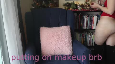 Snapshot of ellynaomi chatting on December 2024 03:41:01 PM Elly Naomi online show from December 2024 03:41:01 PM