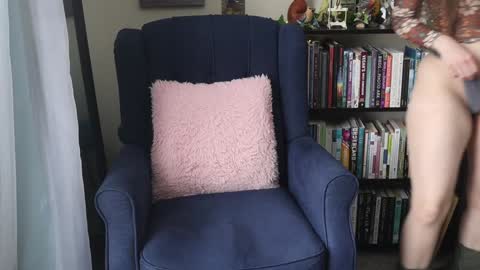 Snapshot of ellynaomi chatting on January 2025 07:21:02 PM Elly Naomi online show from January 2025 07:21:02 PM