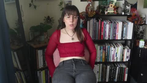 Snapshot of ellynaomi chatting on October 2025 04:52:01 PM Elly Naomi online show from October 2025 04:52:01 PM