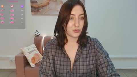 elmirapowers online show from December 2024 12:35:01 PM