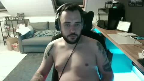 Elmo online show from October 2025 11:29:02 PM