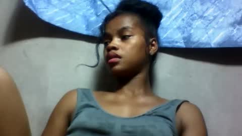 Snapshot of elodie228680 chatting on June 2026 07:22:01 AM elodie228680 online show from June 2026 07:22:01 AM