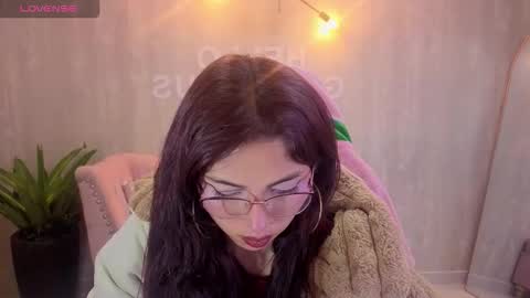 Elody  online show from February 2026 03:13:01 AM