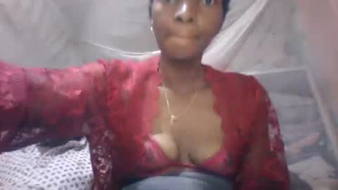 elodynarcisse online show from December 2025 03:33:01 AM