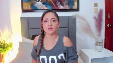 EloiseQuinn online show from October 2025 01:18:01 PM