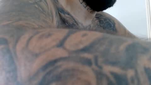 Snapshot of elosocazador chatting on November 2025 12:04:01 PM elosocazador online show from November 2025 12:04:01 PM