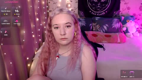 Snapshot of elovinora chatting on December 2024 07:06:01 PM Ela give me a thumbs up if you like it and this is important for the development of the account online show from December 2024 07:06:01 PM