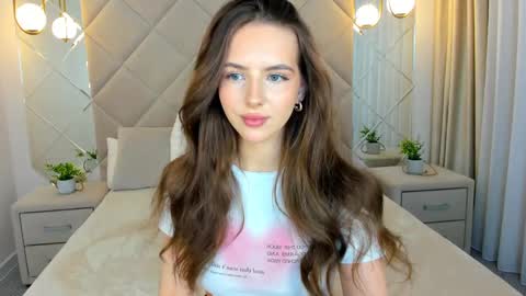 Snapshot of elsa_carterr chatting on March 2025 09:03:02 AM elsa_carterr online show from March 2025 09:03:02 AM
