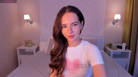 Snapshot of elsa_carterr chatting on March 2025 08:55:01 AM elsa_carterr online show from March 2025 08:55:01 AM