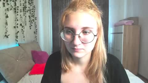 Elsa  online show from January 2025 06:56:02 AM
