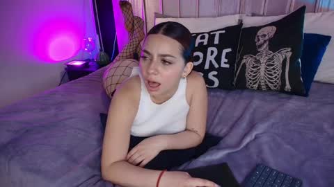 Ely online show from February 2025 02:58:02 PM