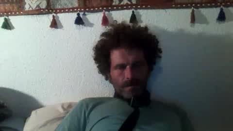 elyjahoye online show from September 2025 10:31:01 PM