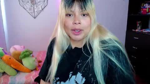 Ely online show from October 2025 09:34:02 PM