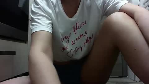 elyseblue online show from January 2025 05:26:02 AM