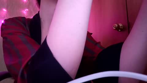 Snapshot of elza_com chatting on December 2024 08:41:01 AM Elza Kom online show from December 2024 08:41:01 AM