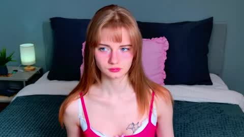 Snapshot of elza_hofffman chatting on May 2026 05:30:01 PM Chloyka online show from May 2026 05:30:01 PM