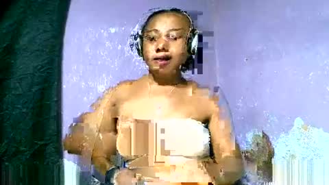 ema900845 online show from February 2025 08:22:01 PM