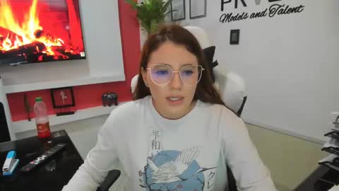 Estefany Martinez Acua INSTAGRAM ema 04oficial online show from January 2025 09:16:01 PM