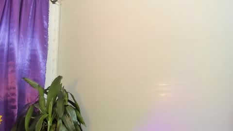 Ema Lambert  online show from December 2024 12:56:02 AM