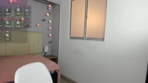 Ema online show from March 2025 06:58:02 PM