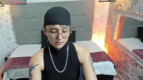 emahills__axelrose online show from October 2025 03:47:02 AM