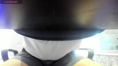 emahills__axelrose online show from November 2025 07:16:01 AM