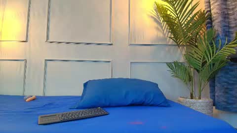 Snapshot of eman_wave chatting on July 2026 08:00:01 PM eman_wave online show from July 2026 08:00:01 PM
