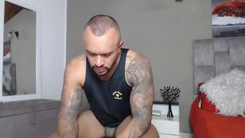 Snapshot of emanuelspencer chatting on April 2026 05:59:02 PM emanuelspencer online show from April 2026 05:59:02 PM