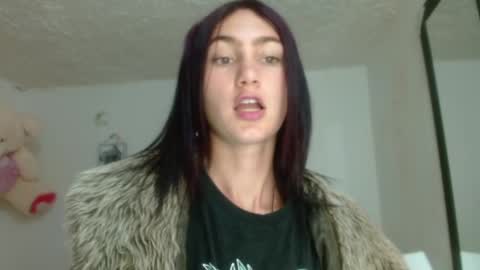 ember57607 online show from February 2025 09:40:02 AM