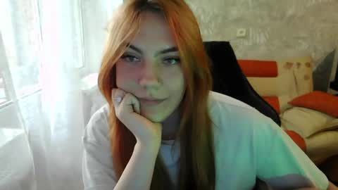 Snapshot of ember__fox chatting on May 2026 10:01:01 AM ember__fox online show from May 2026 10:01:01 AM