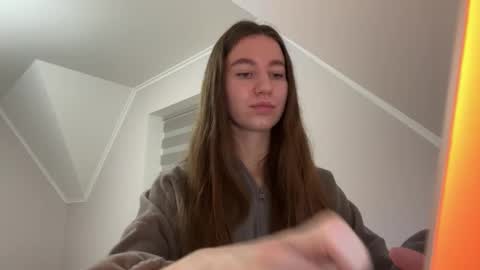 Alina online show from January 2026 07:49:02 PM