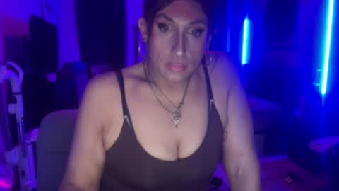 emberrrose87 online show from July 2026 06:31:02 AM