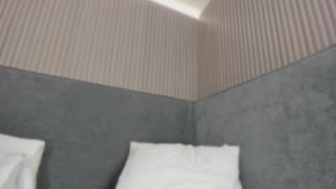 emelie_89 online show from January 2026 11:59:02 AM