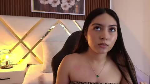 Emily  online show from January 2026 12:24:01 AM